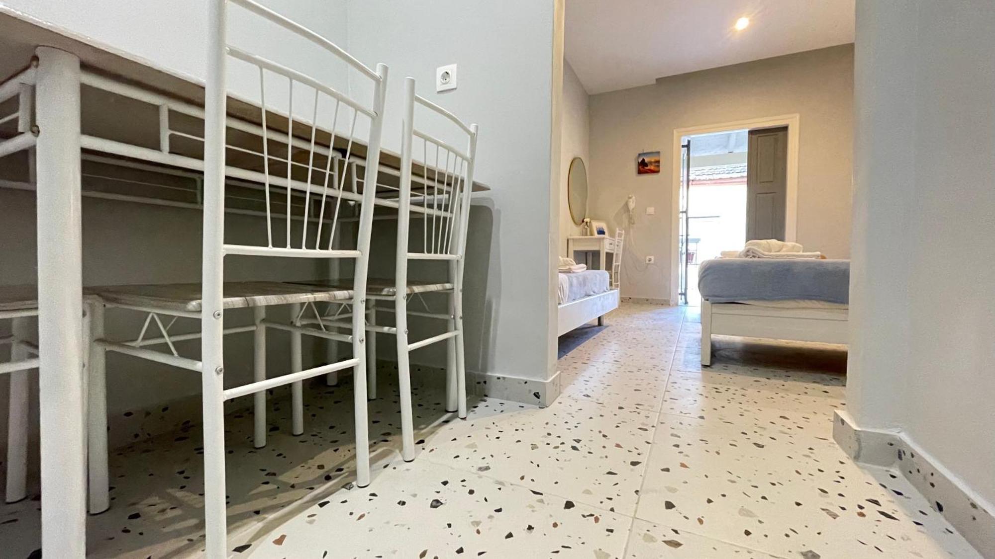 Nine Muses Apartments Kávos Екстериор снимка