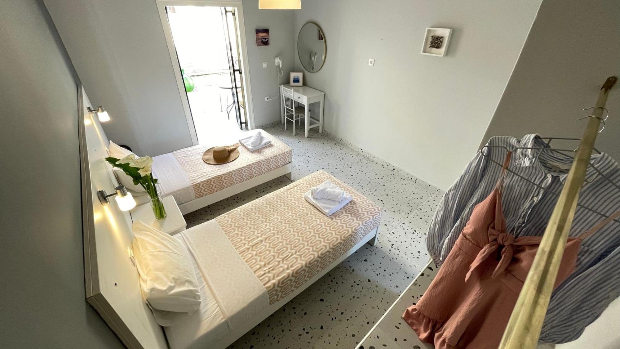Nine Muses Apartments Kávos Екстериор снимка